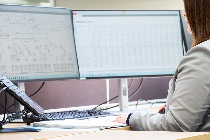 プロセスエンジニア