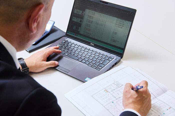 建築設備エンジニア